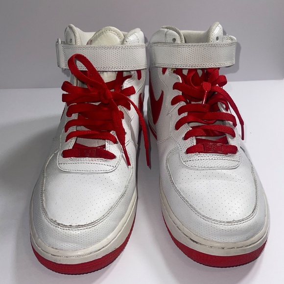 NIKE‎ AIR FORCE 1 MID '07  - Size 10 White/Red Jordan - Picture 2 of 4